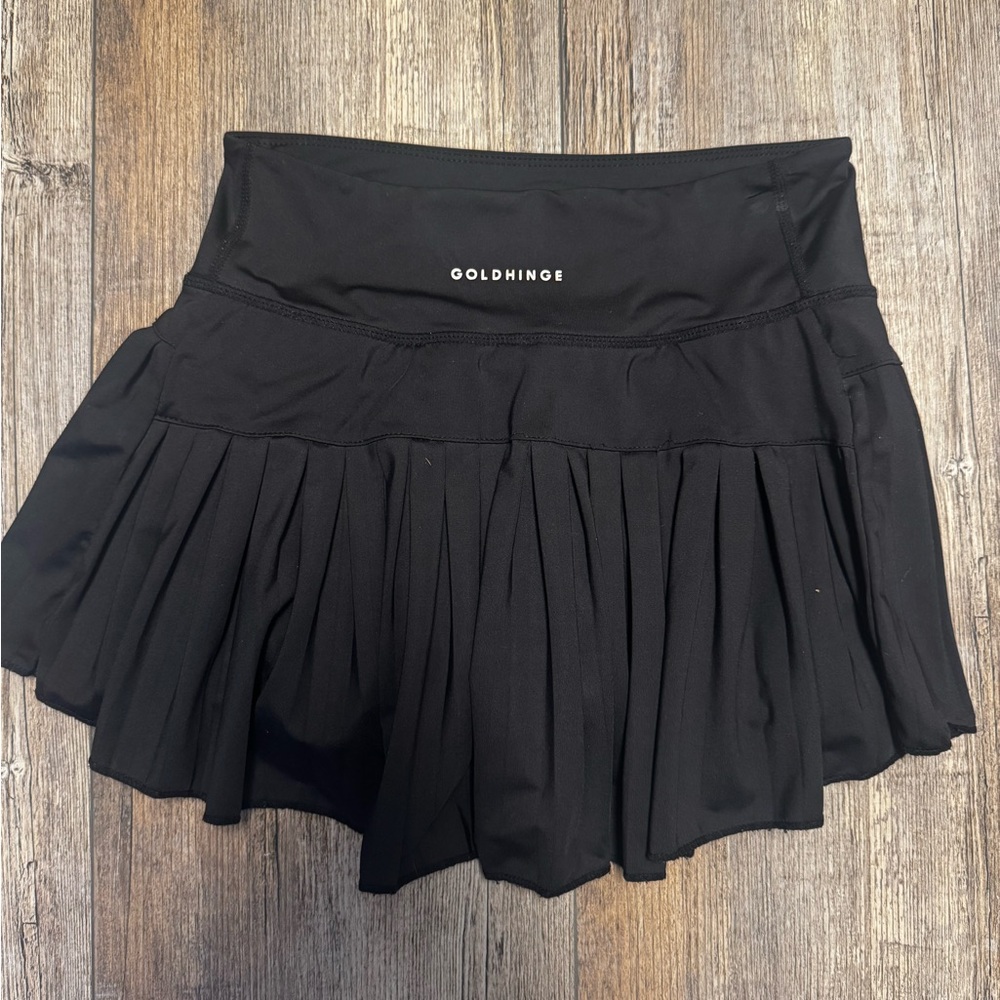 Goldhinge Women's Black Pleated Skirt
